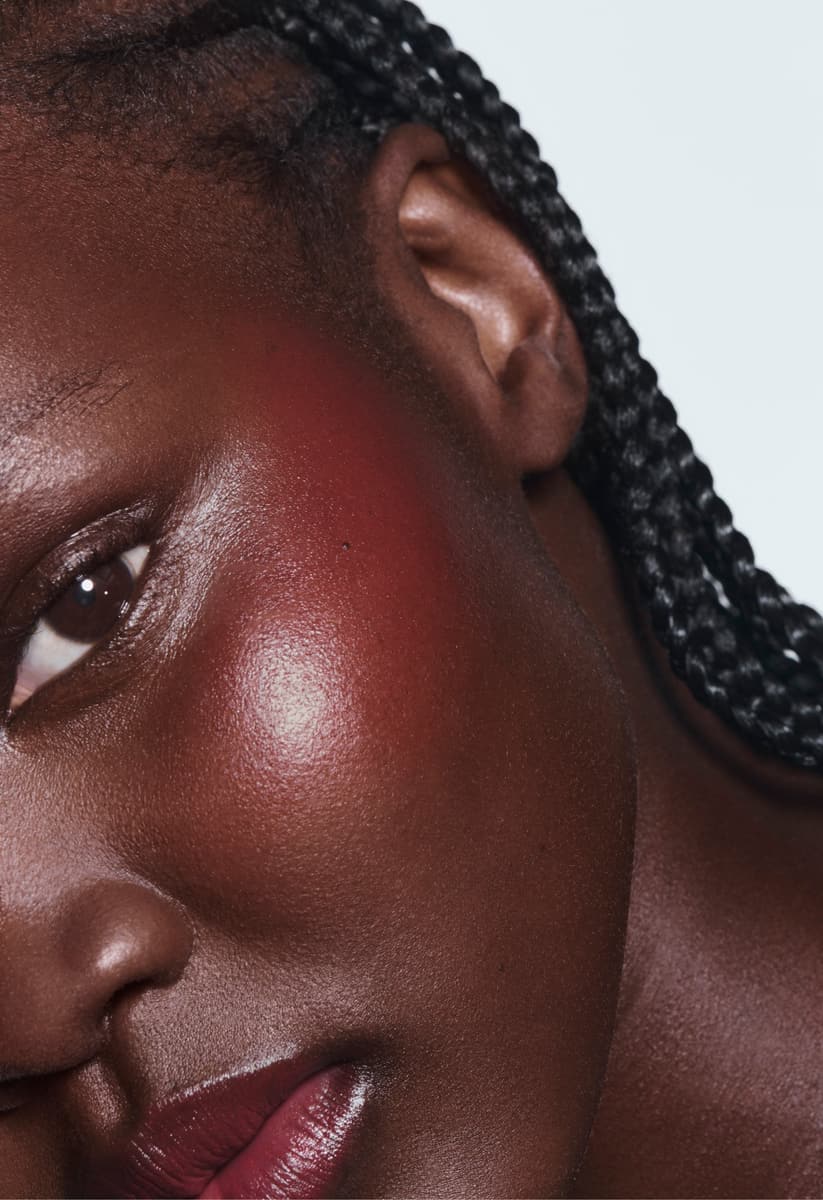 monica wears pocket blush in candy pple