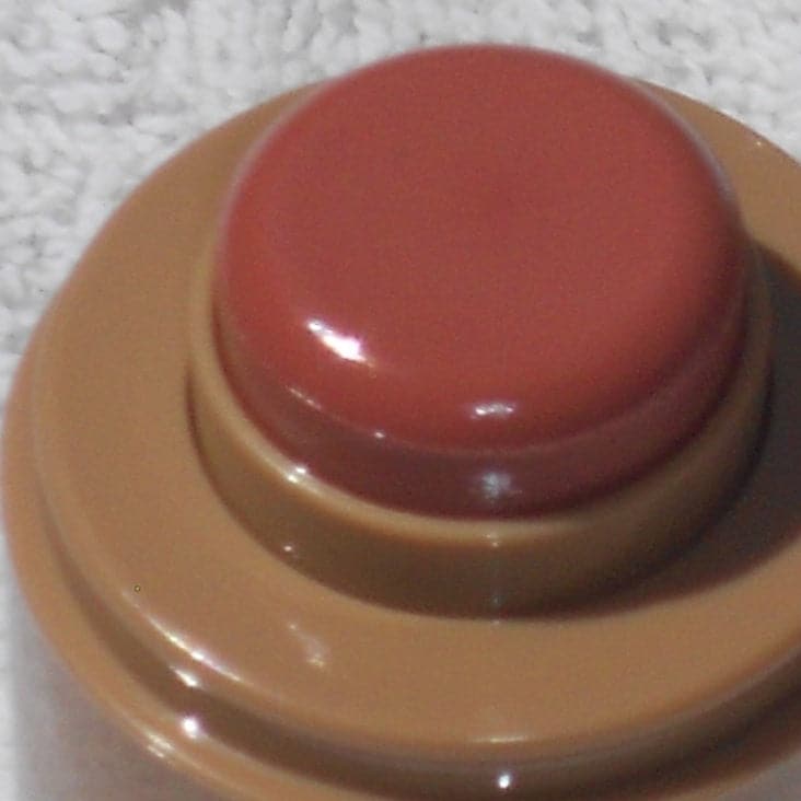 pocket blush tan line