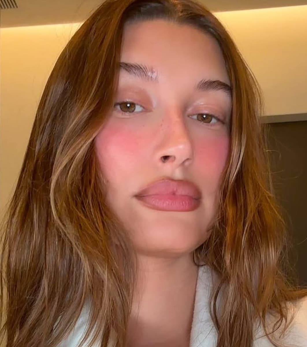 hailey with pocket blush applied