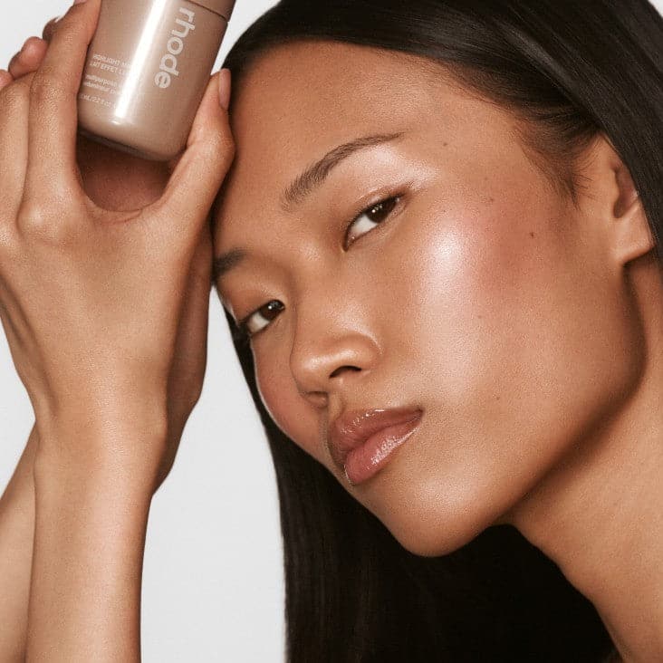 anais with highlight milk 02