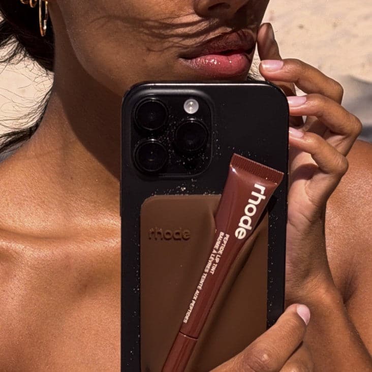tina with bronze snap-on lip case