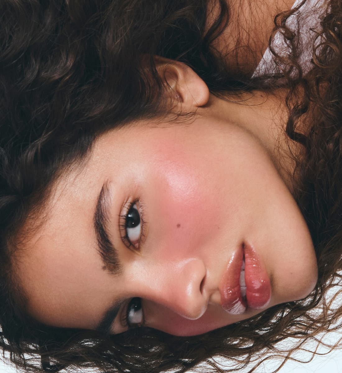 Keilani wears pocket blush in teacup
